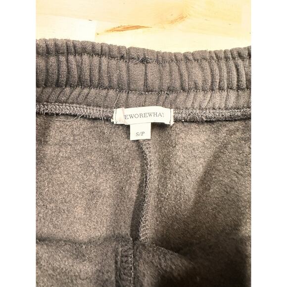 We Wore What Black Shorts Size Small S/P Booty Shorts - Picture 2 of 4